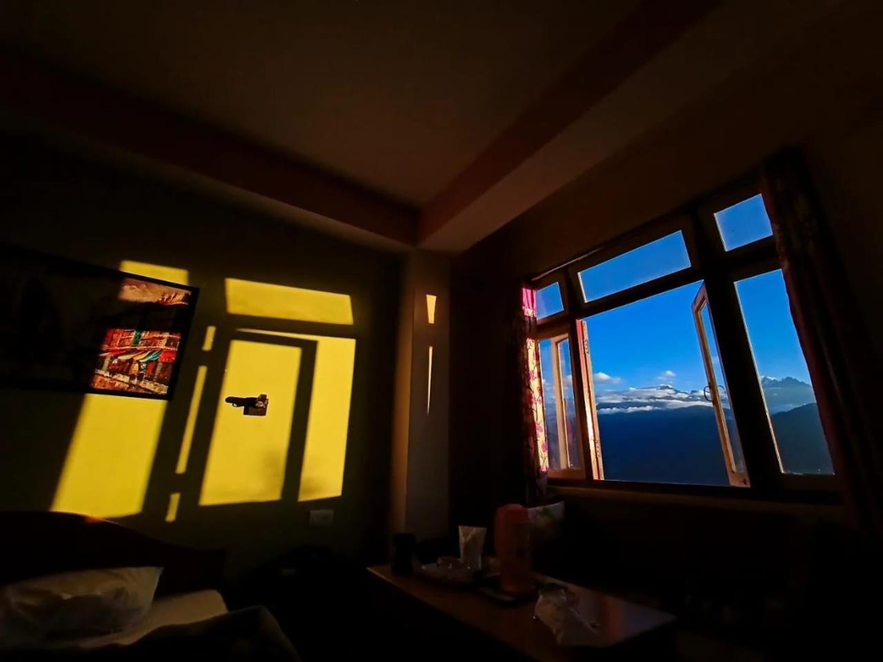 Hotel Sodizang Retreat Pelling Exteriör bild